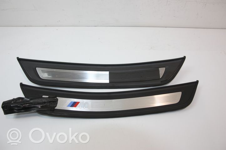 BMW 5 G30 G31 Отделка переднего порога кузова 018393