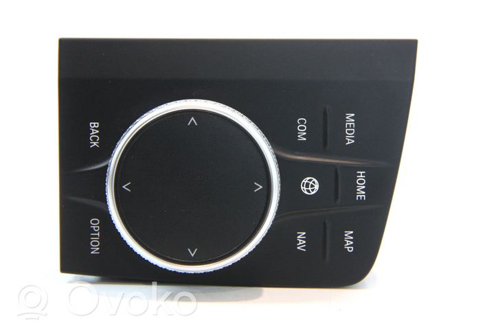 BMW 3 G20 G21 Unité / module navigation GPS 018344