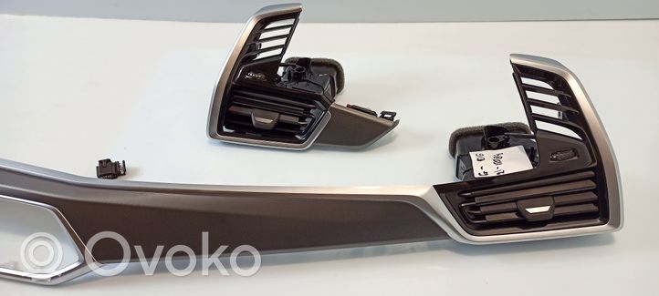 BMW X6 G06 Cornice cruscotto 023510