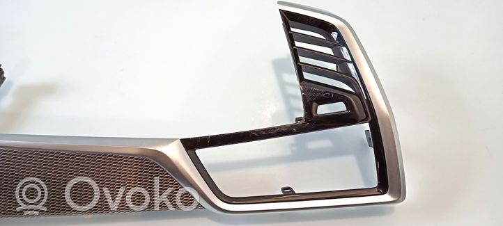 BMW X5 G05 Element deski rozdzielczej 023597