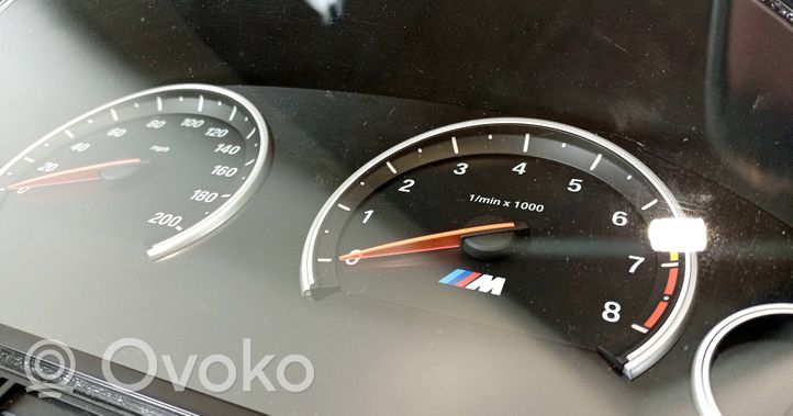 BMW X5M F85 Compteur de vitesse tableau de bord 021569