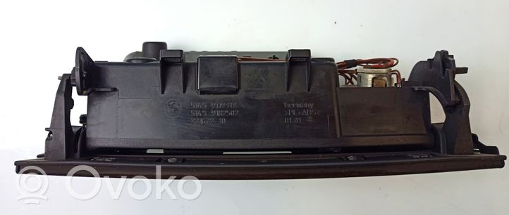 BMW 7 F01 F02 F03 F04 Vano portaoggetti nel bagagliaio anteriore 023927