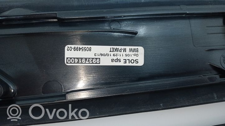 BMW 2 F22 F23 Priekinio kėbulo slenksčio apdaila 022110