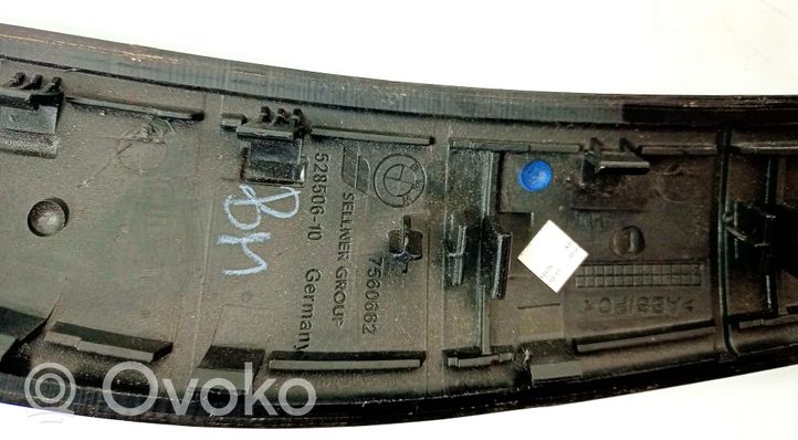 BMW 3 F30 F35 F31 Moulure de porte avant 015760