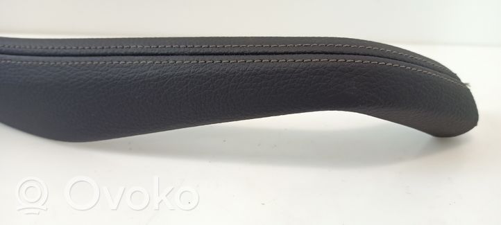 BMW 5 G30 G31 Front door trim (molding) 020050