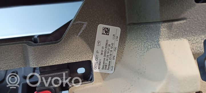 BMW X3 G01 Deska rozdzielcza 023215