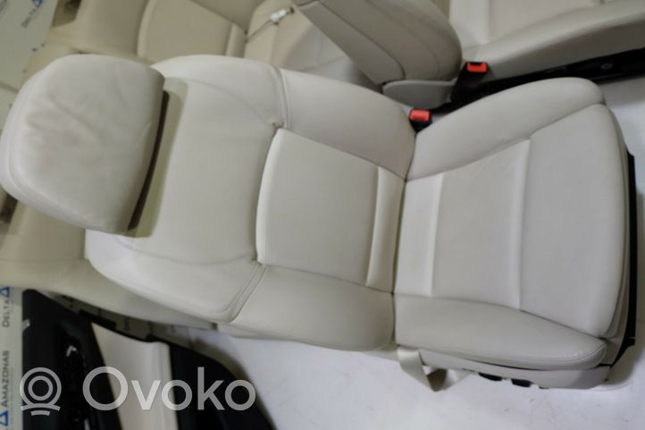 BMW 7 F01 F02 F03 F04 Комплект сидений 011493