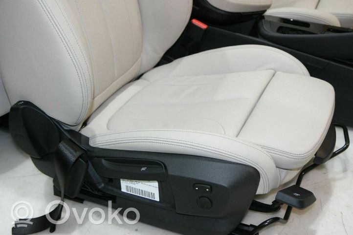 BMW X2 F39 Fotele / Kanapa / Komplet K002295