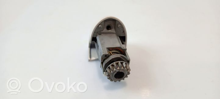 BMW M4 F82 F83 Etuoven kahvan suoja 024557