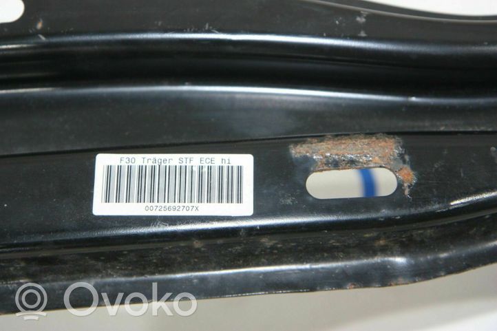 BMW 3 F30 F35 F31 Balkis galinio bamperio K002311