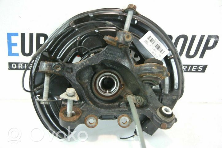 BMW 4 F32 F33 Rear wheel hub 014930