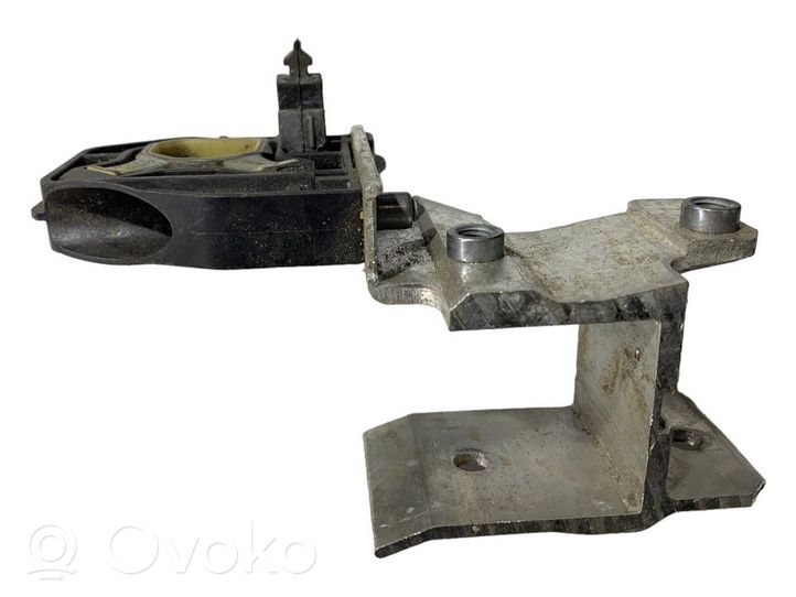 BMW 1 F20 F21 Staffa di montaggio del radiatore 7600540