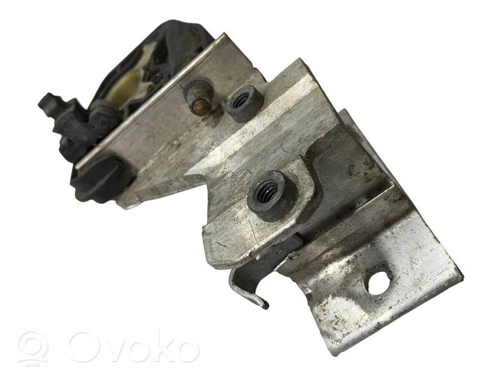 BMW 1 F20 F21 Staffa di montaggio del radiatore 7600541