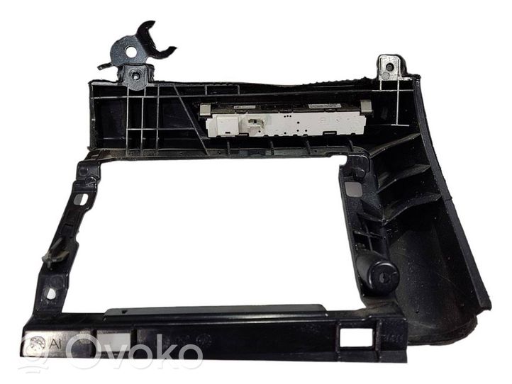 BMW 7 F01 F02 F03 F04 Glove box frame 9143956