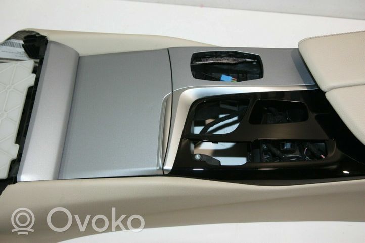 BMW 5 G30 G31 Console centrale 006537