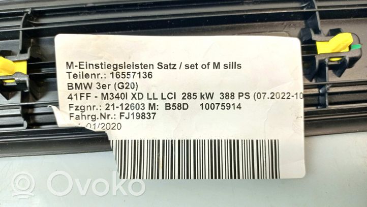 BMW 3 G20 G21 Priekinio kėbulo slenksčio apdaila 022546