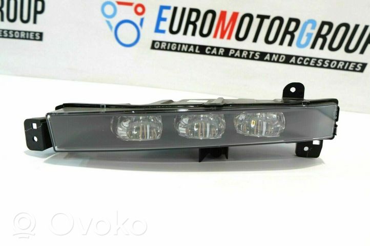 BMW 7 G11 G12 Miglas lukturis priekšā 005725