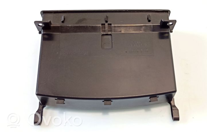 BMW 7 F01 F02 F03 F04 Boîte / compartiment de rangement pour tableau de bord 022722