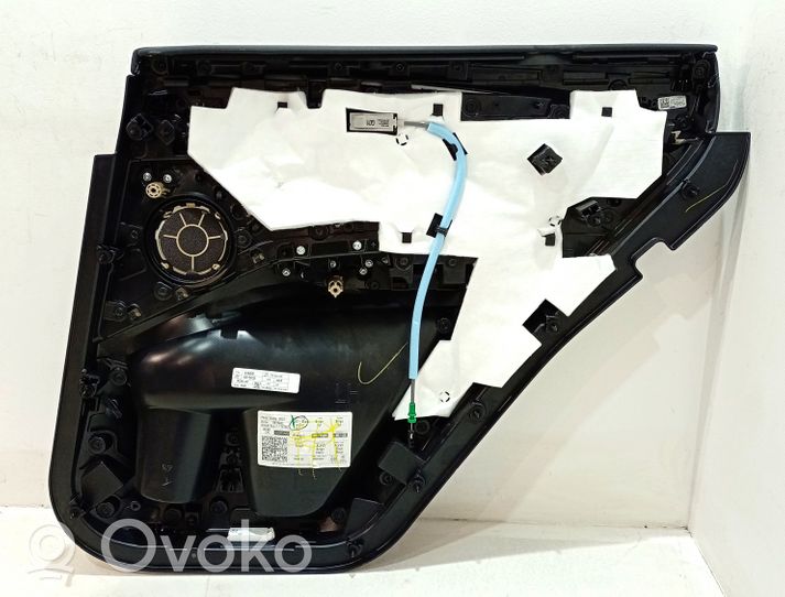 BMW X4 G02 Takaoven verhoilu (käytetyt) 022647