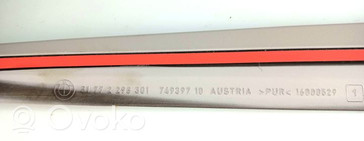 BMW 4 F32 F33 Rivestimento sottoporta/minigonna laterale 002097