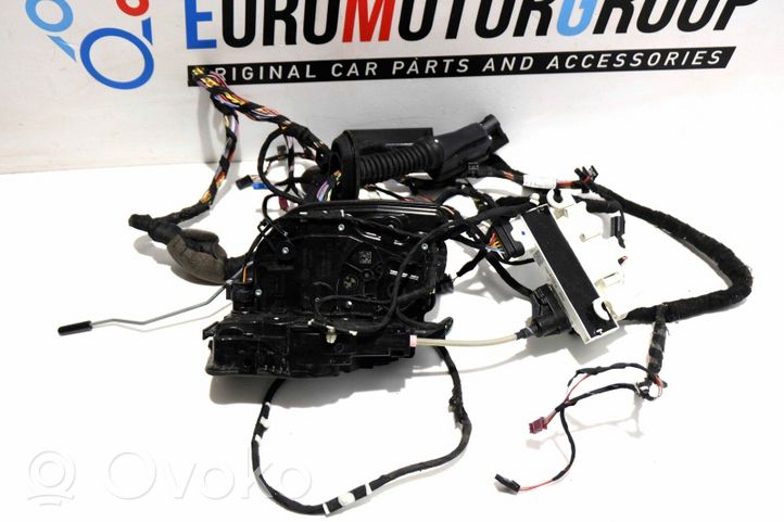 BMW 7 G11 G12 Moteur de centralisation serrure de porte arrière 004625