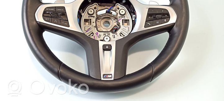 BMW 2 G42 Steering wheel 027037