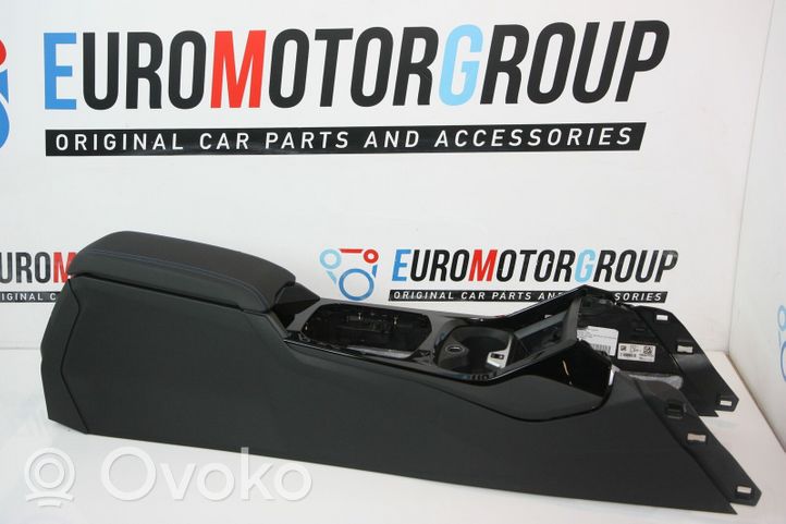 BMW 1 F40 Center console 011634