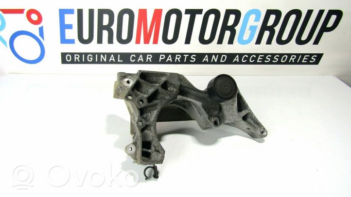 BMW 1 E81 E87 Support de générateur / alternateur 014513