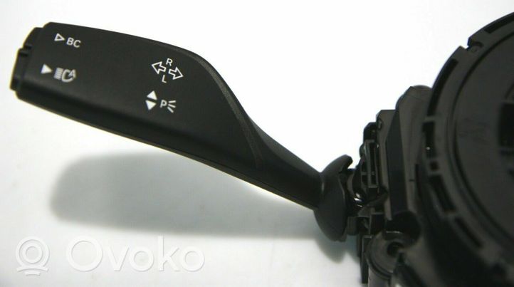 BMW X6 F16 Pyyhkimen/suuntavilkun vipukytkin 010381