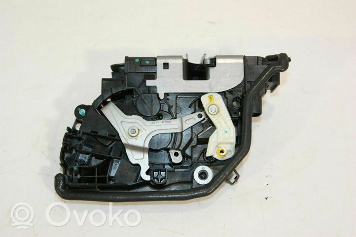 BMW 2 F45 Zamek drzwi tylnych K001812