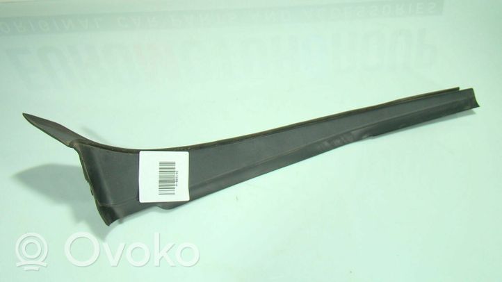 BMW 3 F30 F35 F31 Moulure, baguette/bande protectrice d'aile R003192