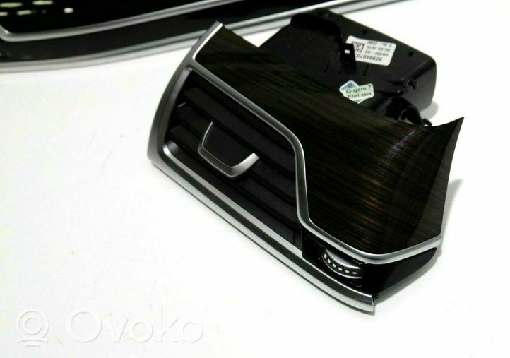 BMW 7 G11 G12 Inserti decorativi cornice della consolle centrale 005016