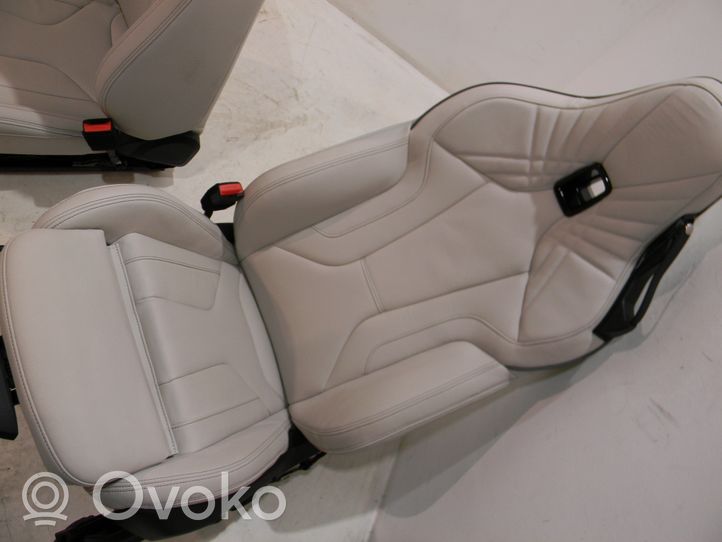 BMW Z4 g29 Fotele / Kanapa / Komplet C01348