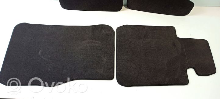 BMW 2 F22 F23 Kit tapis de sol auto 027476