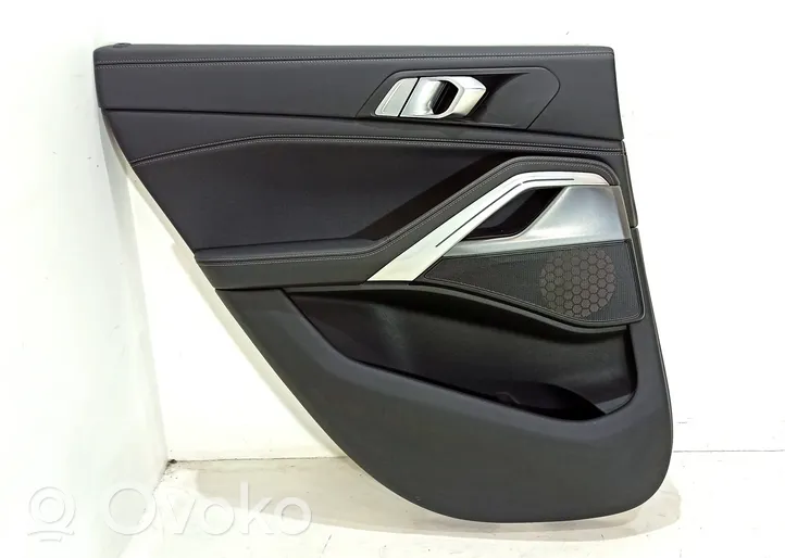 BMW X6 G06 Rivestimento del pannello della portiera posteriore 024230