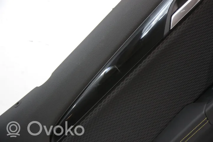 BMW X2 F39 Rivestimento del pannello della portiera posteriore 018161