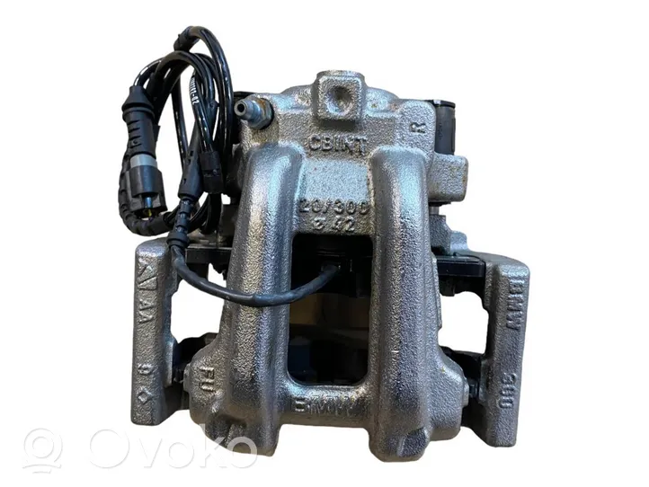 BMW 2 F22 F23 Caliper del freno trasero 6857687