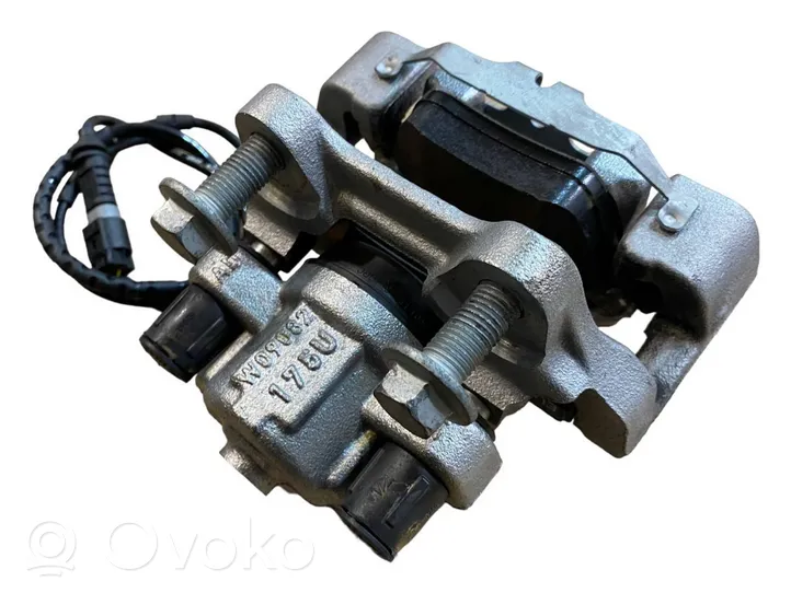 BMW 2 F22 F23 Caliper del freno trasero 6857687