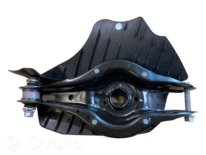 BMW 2 F22 F23 Triangle bras de suspension supérieur arrière 6867541