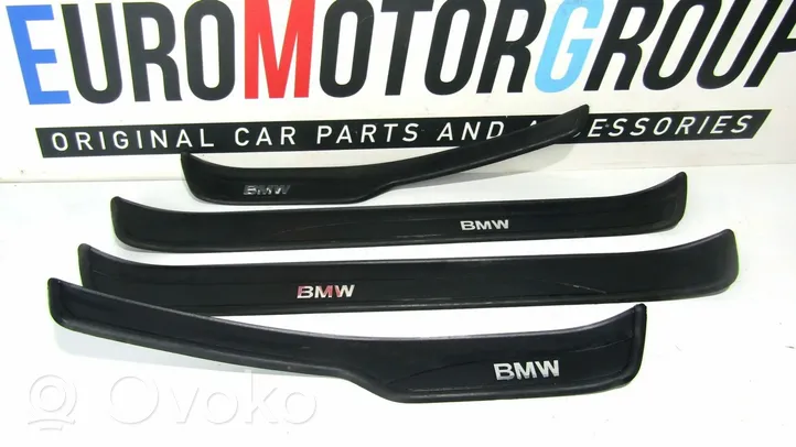 BMW 3 E90 E91 Etuoven kynnyksen suojalista 014199