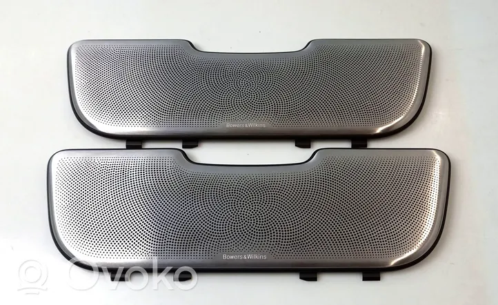 BMW 7 G11 G12 Grilles/couvercle de haut-parleur latéral 027108