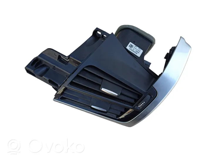 BMW X5 F15 Lango oro grotelės 028996