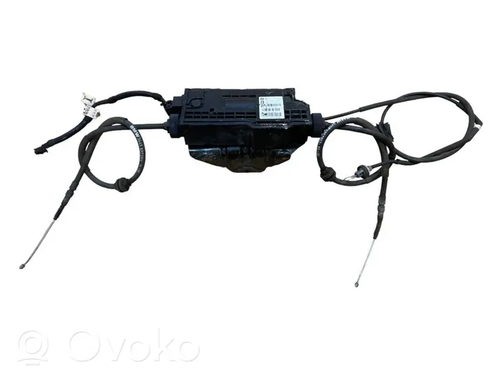 BMW X5M F85 Hand brake control module 6864546