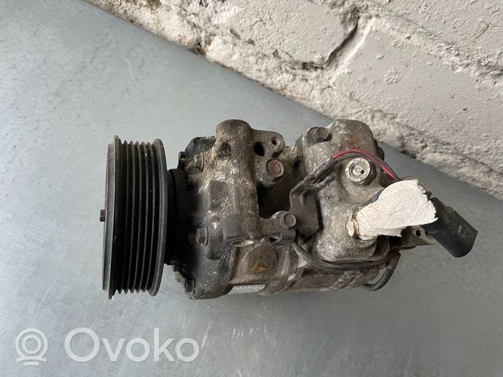 Audi A6 S6 C6 4F Компрессор (насос) кондиционера воздуха 4F0260805N