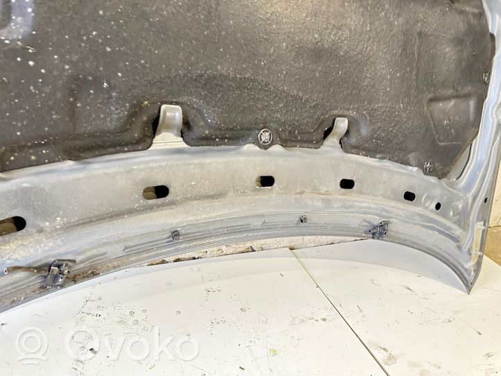 Nissan Primera Couvercle, capot moteur 