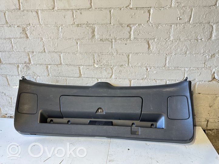 Audi Q7 4L Tailgate trim 4L0867973B