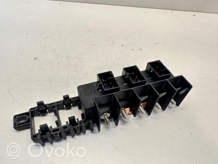 Audi A6 Allroad C5 Fuse box set 8L0941822A