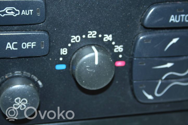 Volvo XC90 Ilmastoinnin ohjainlaite 8682734