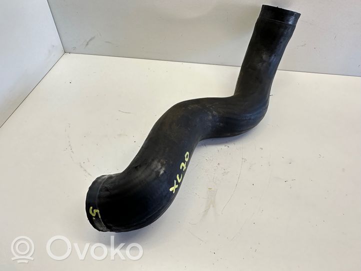 Volvo XC70 Intercooler hose/pipe P7706