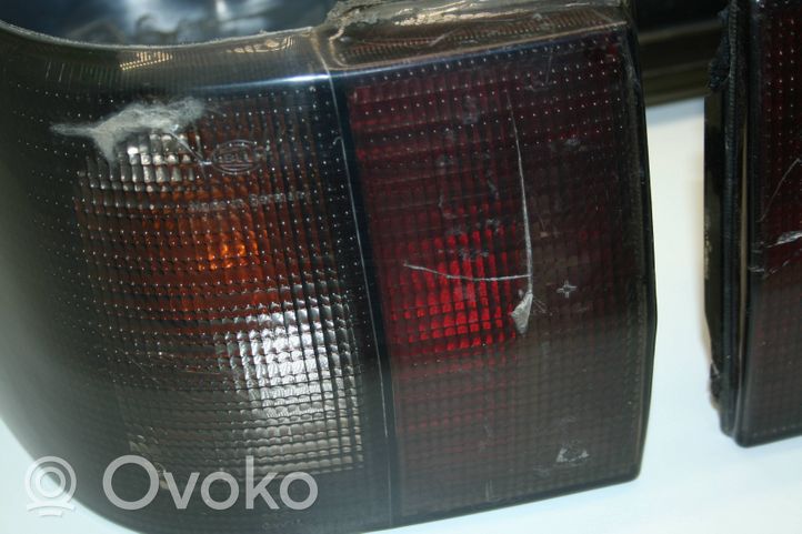 Audi 80 90 S2 B4 Lampy tylne / Komplet 